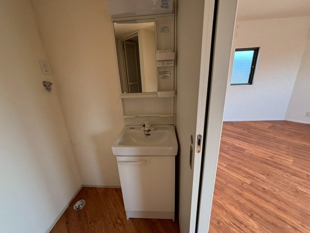 大平町東上野貸店舗の内装