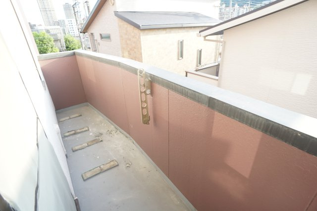 ファミール宝塚のバルコニー