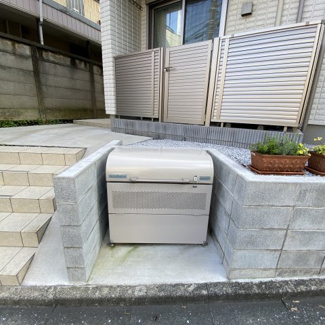 【その他共用部分】 | 共用ゴミストッカー