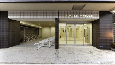 【エントランス】 | RAFFINE　TERRACE