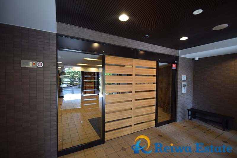 オクトス湘南茅ヶ崎グランドヒルのエントランス