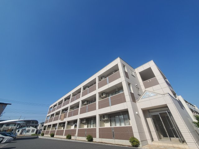 ルミナス参番館の外観|建物外観を気になさる方へ、見た目の良い物件です