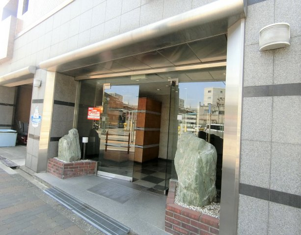 【エントランス】 | ハイツ粟新