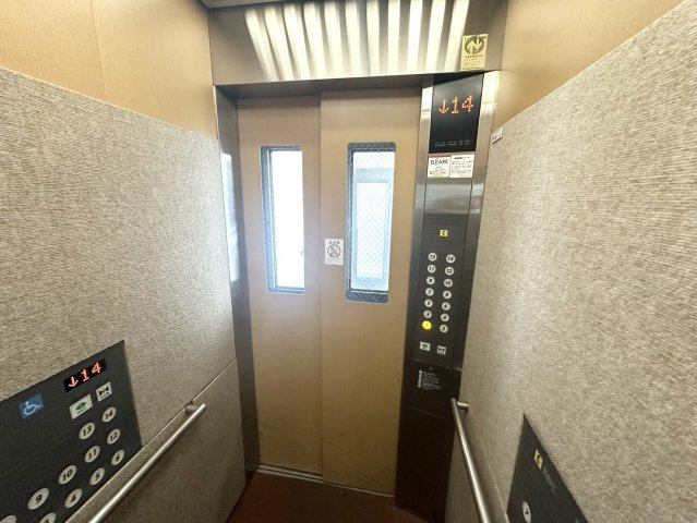 グランジュールマンション小鶴新田のその他共用部分|エレベーター