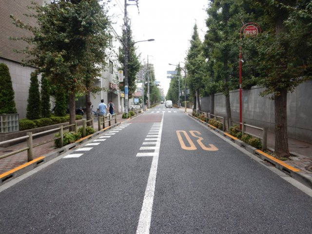 ザ・パームス西戸山の周辺