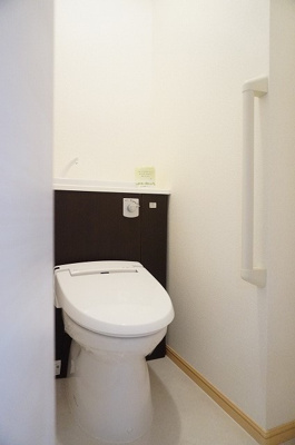 【トイレ】 | 南風ＥＡＳＴ | トイレ
※別号室参考写真