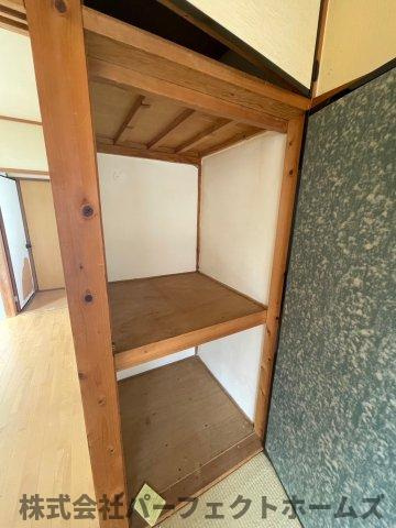 国松町戸建の収納|大きなスペースがあり、収納には困りません