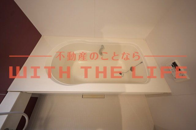 三光レジデンス【キャッシュバック対象物件】の浴室|きれいなお風呂です