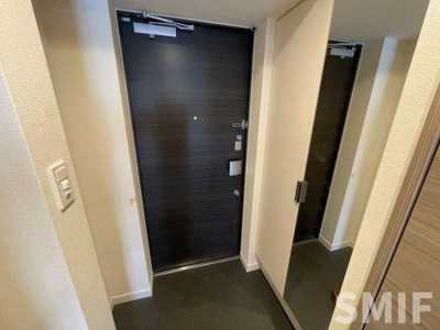 【玄関】 | プレサンスＯＳＡＫＡ三国ネオス 