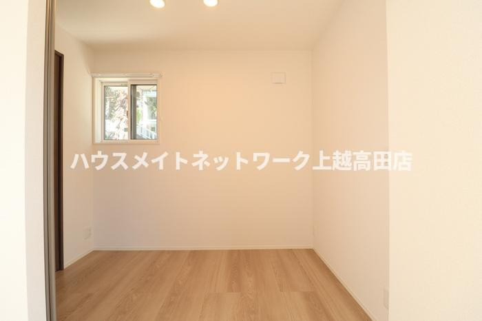 キャトル・セゾンの内装|洋室