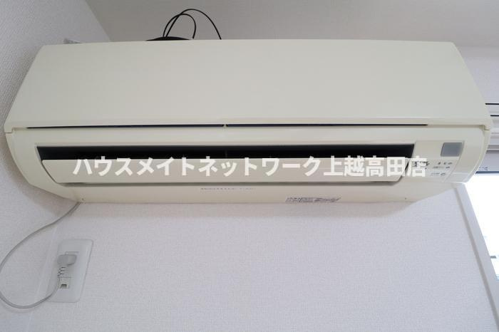 グランシャトー Ａの設備|エアコン