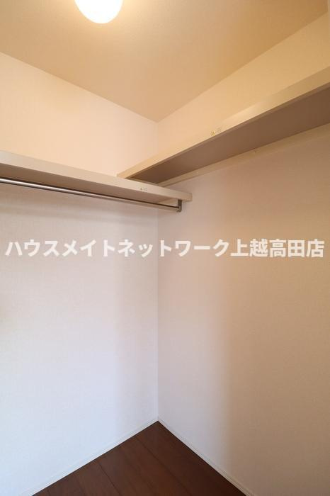 グランディール石橋の収納|ウォークインクローゼット