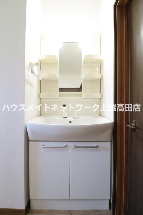 コーポ グランノーブルの洗面所|洗髪洗面化粧台