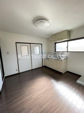 ハイツ浮田の居間・リビング|使いやすいリビングです