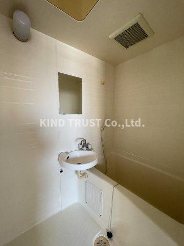 ハイツ浮田の浴室|日々の疲れを癒すお風呂付です