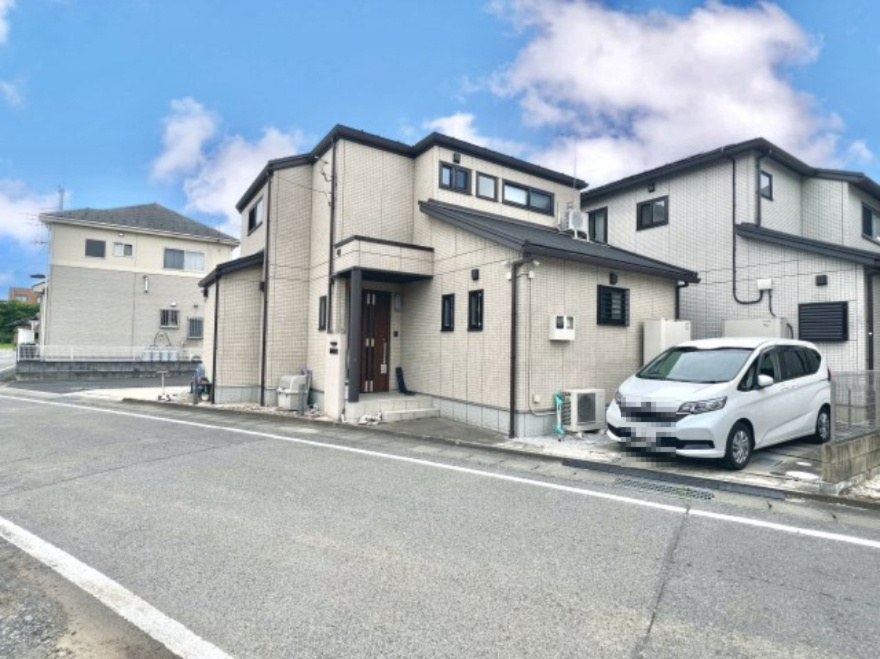 【中古戸建】高崎市大八木町の洋室|■外観