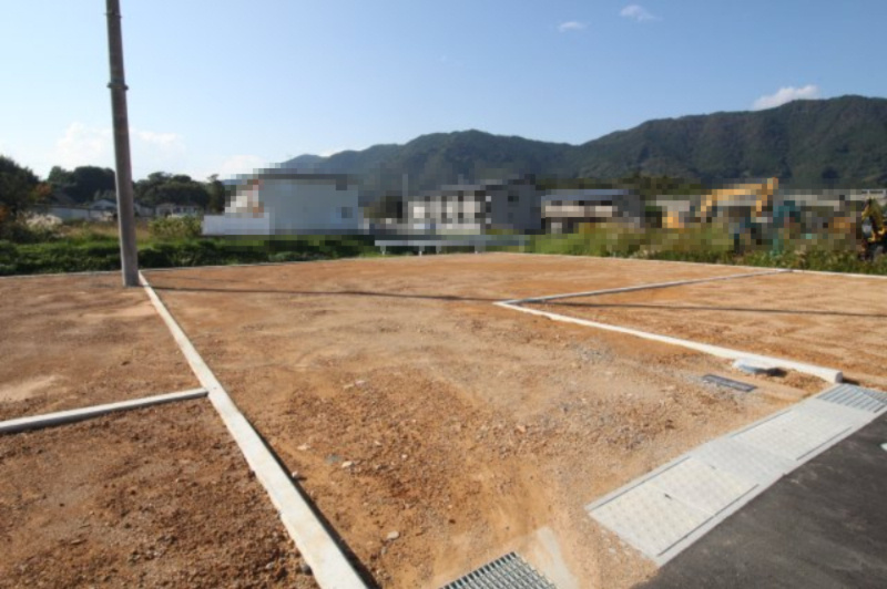 土佐市蓮池　建築条件なし　売土地（全9区画）