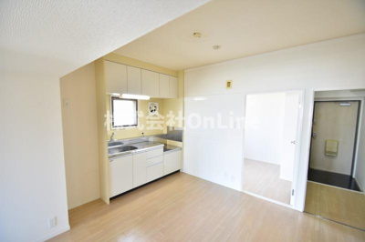 【居間・リビング】 | イシイハイツ