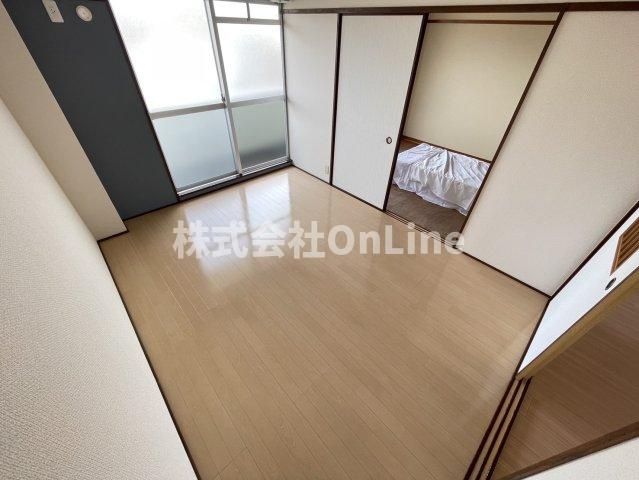 八尾市東山本町３丁目のアパートの子供部屋