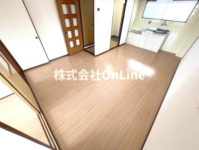 【居間・リビング】