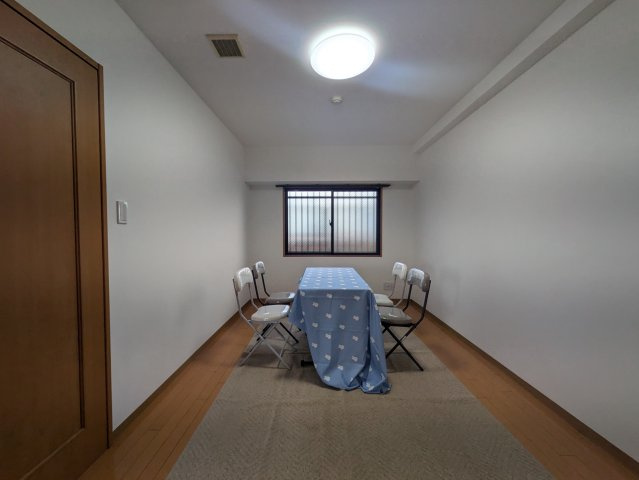 ジェイシティ持田の洋室|個人の部屋や寝室として使える洋室です