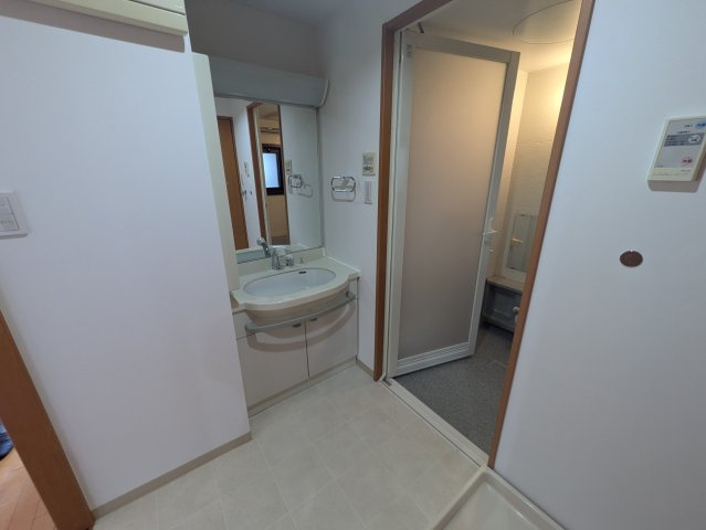 ジェイシティ持田の独立洗面台|使いやすい独立洗面台です