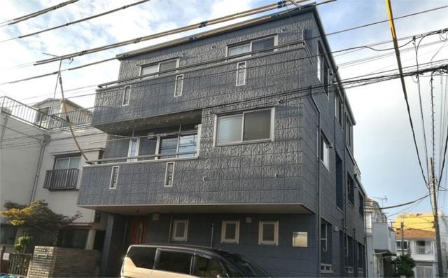 PAL TAKASAGOのエントランス