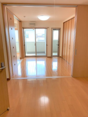 【洋室】 | さくらいマンション石田浜 | コンパクトで使いやすい洋室です