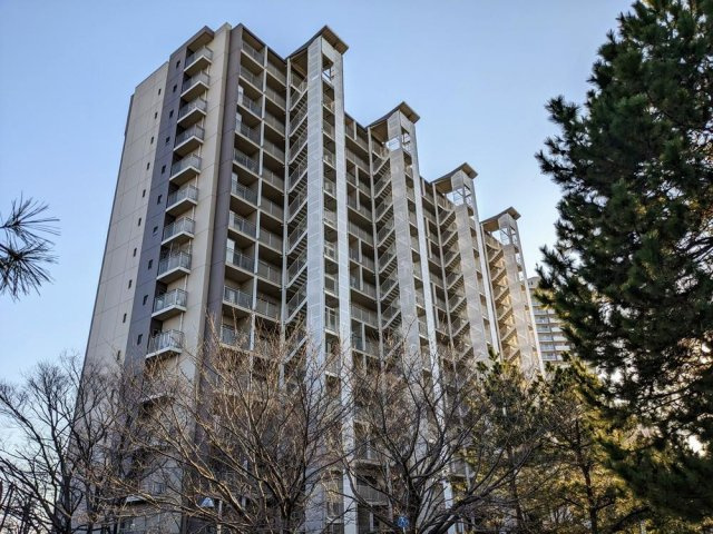 リバティパーク枚方G棟の外観|新しい生活にいかがでしょうか？外観はお住まいの顔になります。こだわりたいポイントですね。水回りリフォームやリノベーションも承ってます。
■現地見学・資金計画相談・住宅ローン相談もお問合せ受付中■