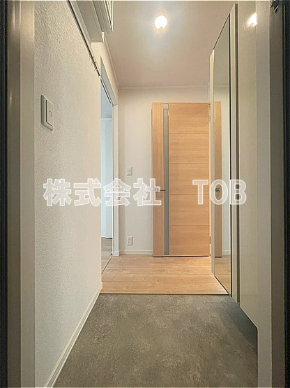 【玄関】 | Ｒｅｖｅｕｒ　Ｈａｃｈｉｍａｎｙａｍａ-リヴェール八幡山-