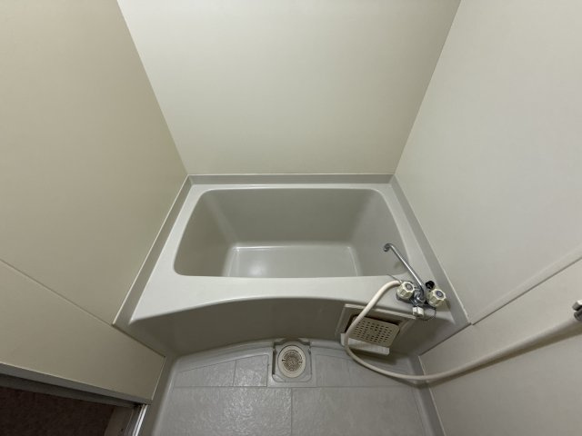 珈琲館ビルの浴室