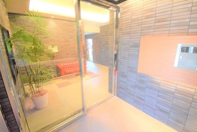 ザ・テラスコート英のロビー