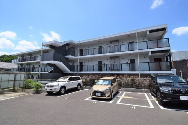 ザ・テラスコート英の外観