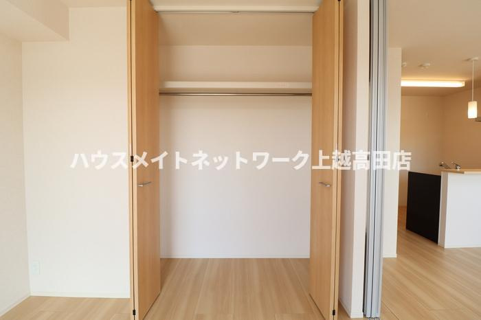 セジュールハナミズキの収納|クローゼット