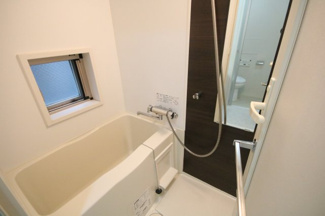 【浴室】
