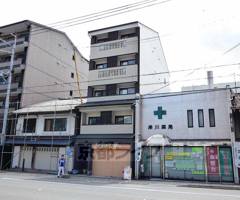 メサヴェルデ今出川の外観