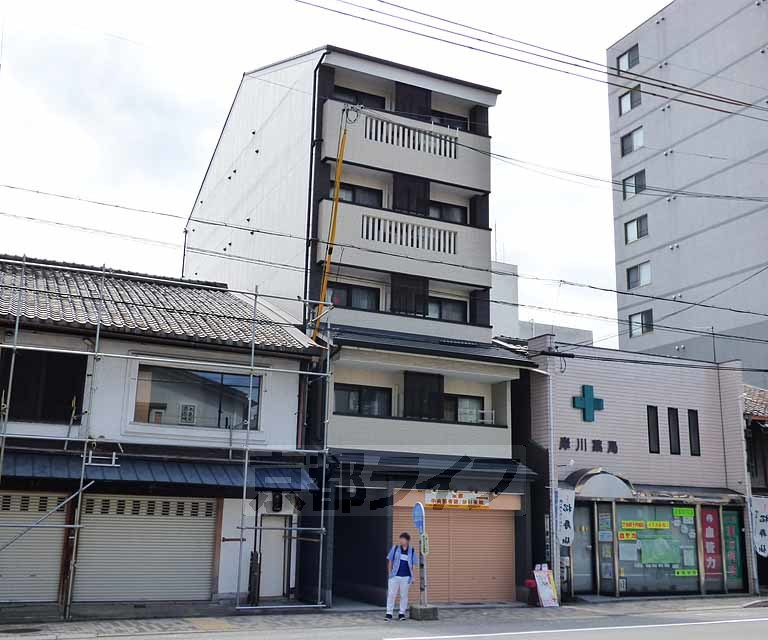 メサヴェルデ今出川