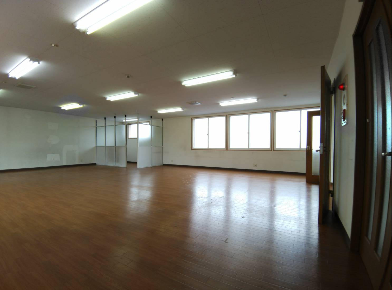 鳥取大通3丁目20貸事務所 の居間・リビング