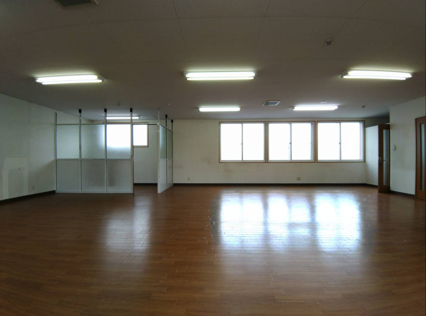 鳥取大通3丁目20貸事務所 の居間・リビング