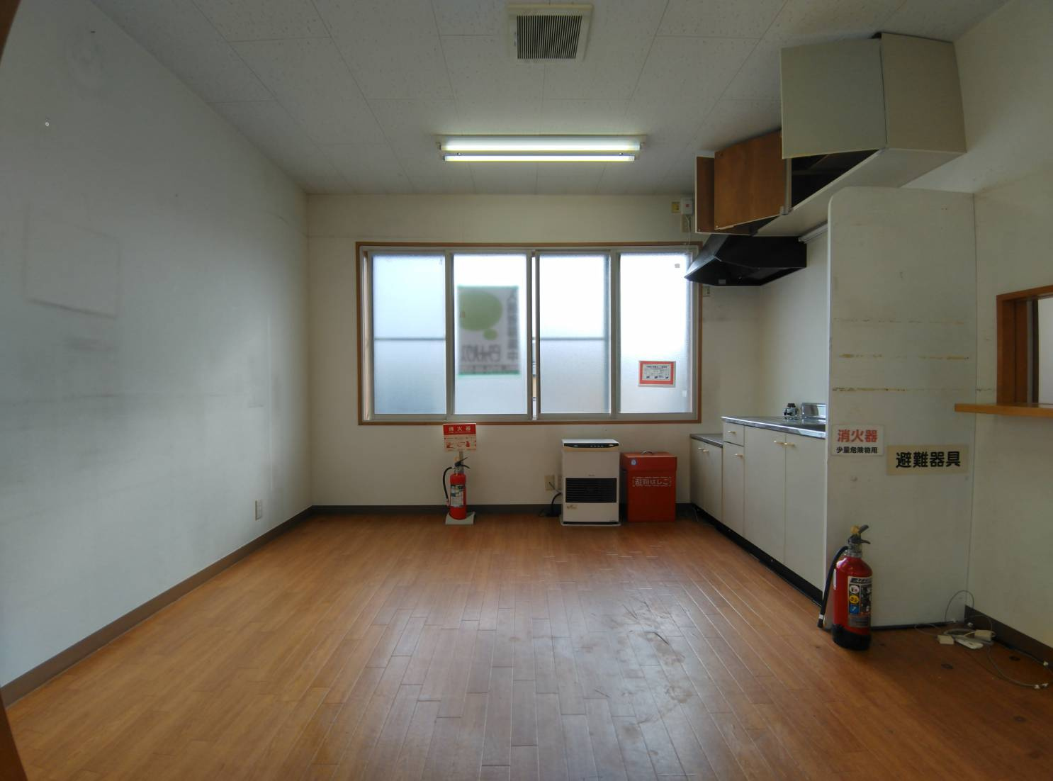 鳥取大通3丁目20貸事務所 の居間・リビング