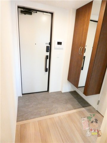 メゾンドクレアの玄関