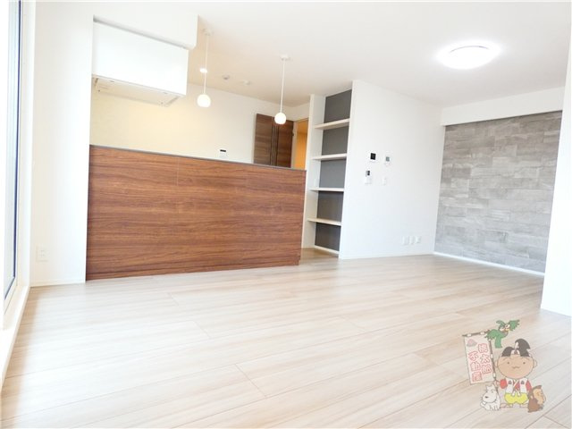 メゾンドクレアの居間・リビング