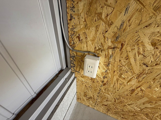 大和田町ガレージ倉庫の外観