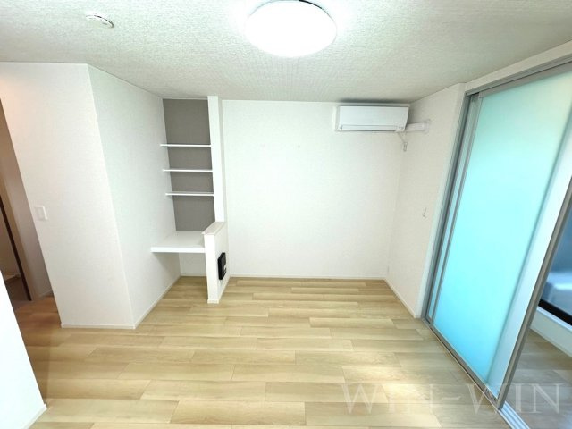 ファイン ジニア Aの居間・リビング