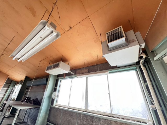 高浜市二池町倉庫の設備