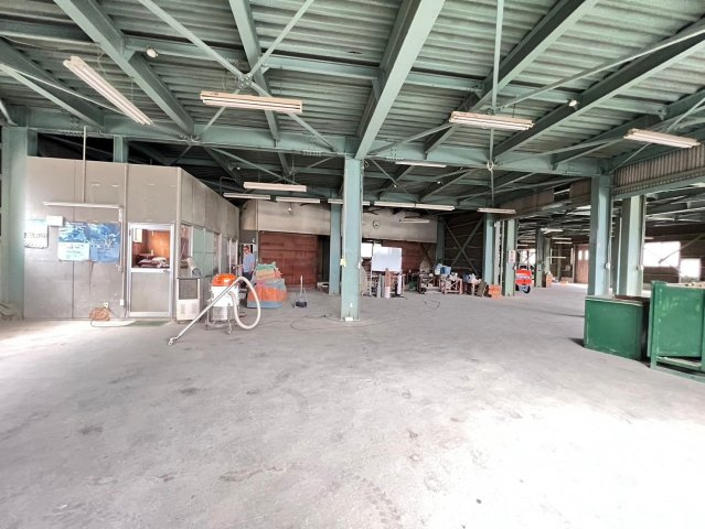 高浜市二池町倉庫の内装