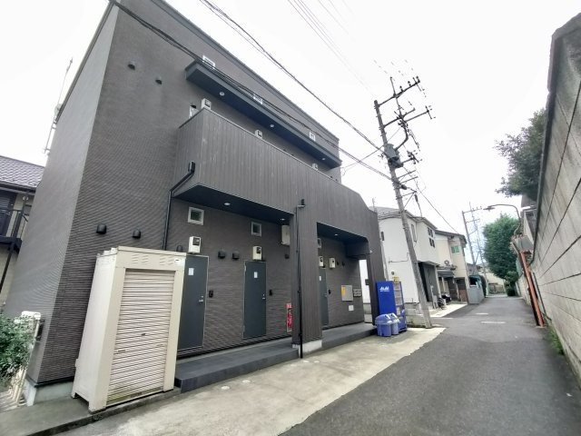 ライトミドル岩槻のロビー|ゆとりのあるロビーです