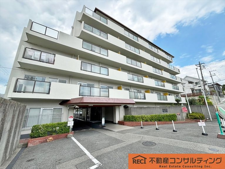 シーアイマンション夙川の駐車場