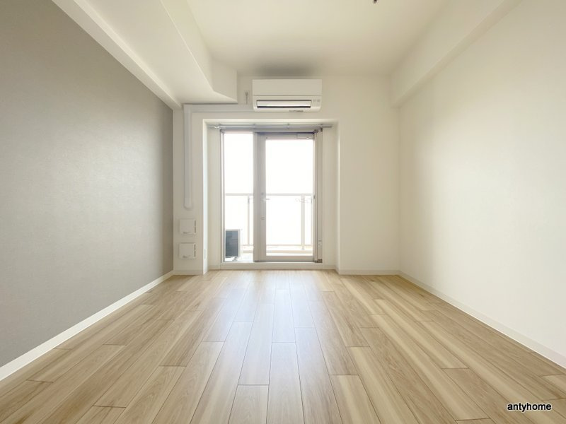 アドバンス大阪ストーリア　仲介手数料無料の居間・リビング