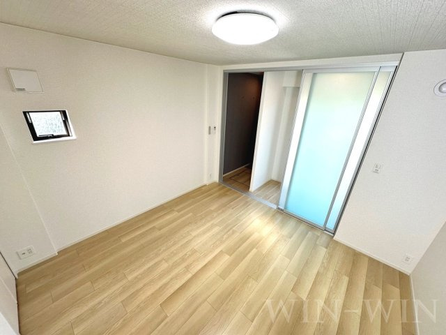 ファイン ジニア Aの居間・リビング